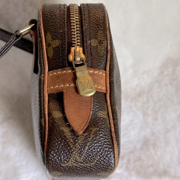 Louis Vuitton Monogram Pochette Marly Bandolier - Picture 13 of 15